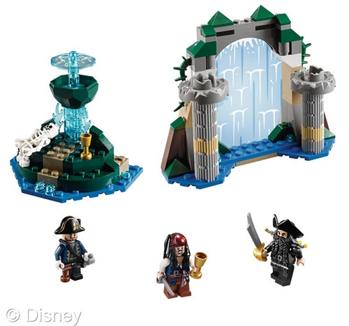 pirates-of-the-caribbean-on-stranger-tides-legos-fountain-of-youth.jpg